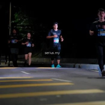 Runner Photo 3662634