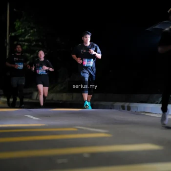 Runner Photo 3662645