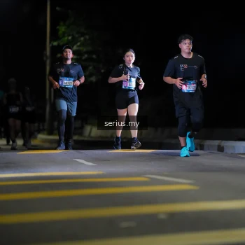 Runner Photo 3662663