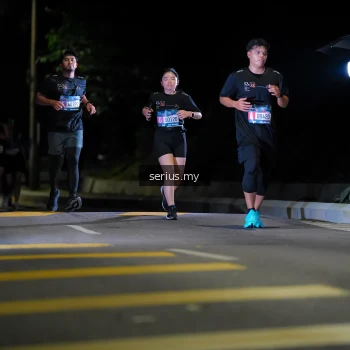 Runner Photo 3662673
