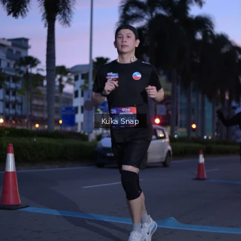Runner Photo 3662675