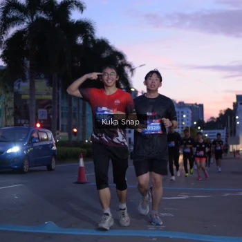 Runner Photo 3662676