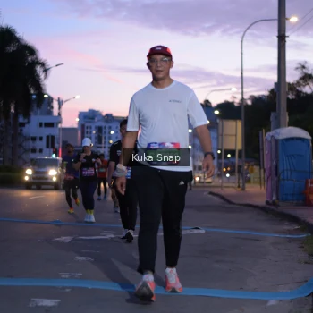Runner Photo 3662743