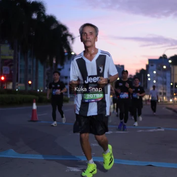 Runner Photo 3662841