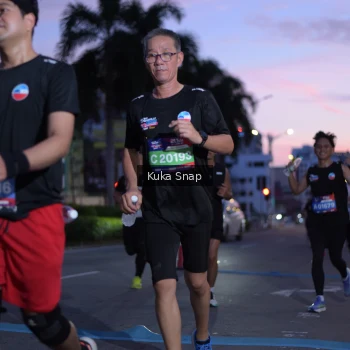 Runner Photo 3662871