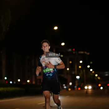 Runner Photo 3662878