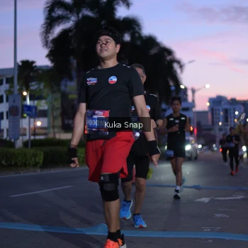 Runner Photo 3662909