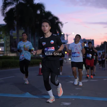Runner Photo 3662915