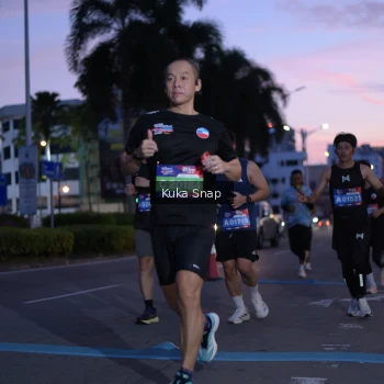 Runner Photo 3662935