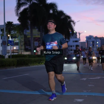 Runner Photo 3662943