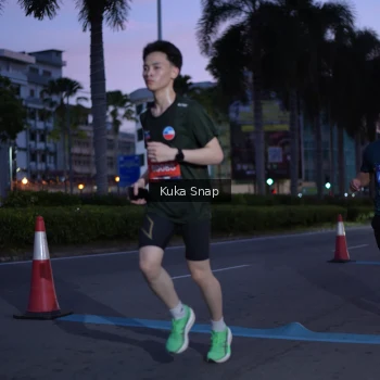 Runner Photo 3662945