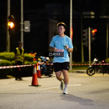 Runner Photo 3663017