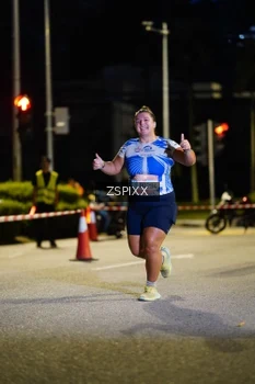 Runner Photo 3663050