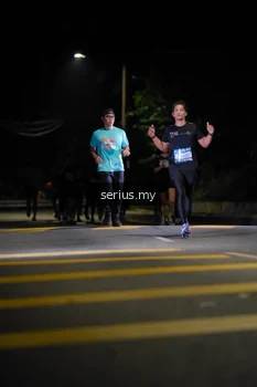 Runner Photo 3663076