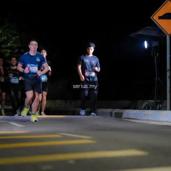 Runner Photo 3663112