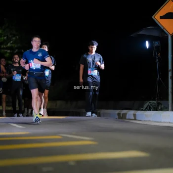 Runner Photo 3663117