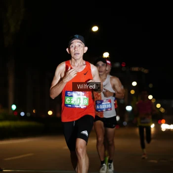 Runner Photo 3663123