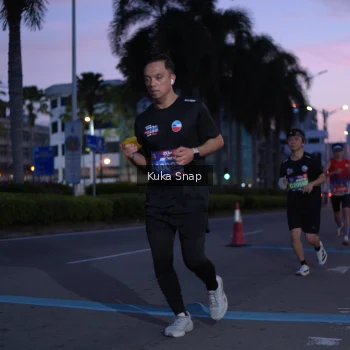 Runner Photo 3663139