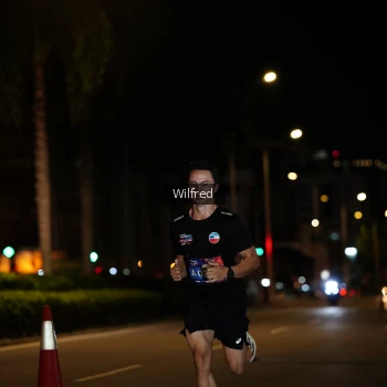 Runner Photo 3663165