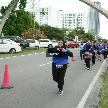Runner Photo 3663198