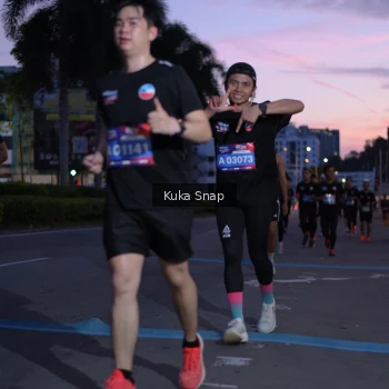 Runner Photo 3663213