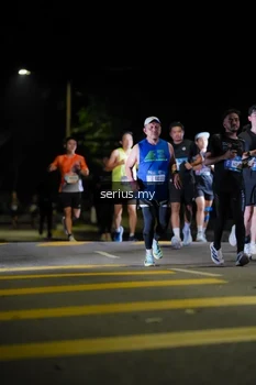 Runner Photo 3663216