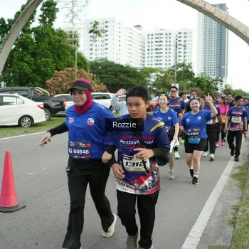 Runner Photo 3663296