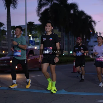 Runner Photo 3663343
