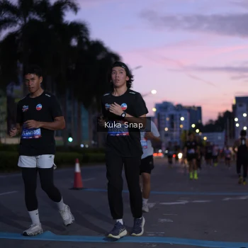 Runner Photo 3663372