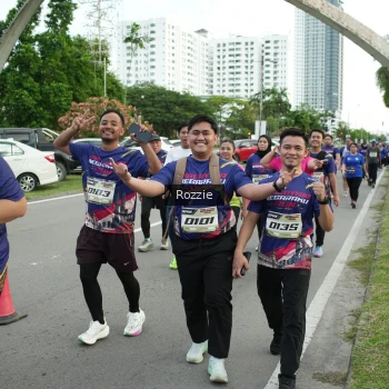 Runner Photo 3663375
