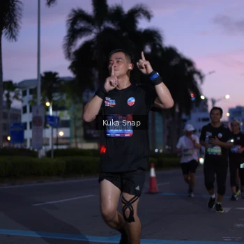 Runner Photo 3663406