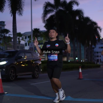 Runner Photo 3663424