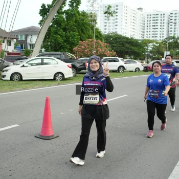 Runner Photo 3663471