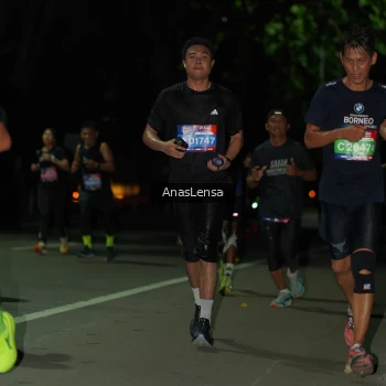 Runner Photo 3663515