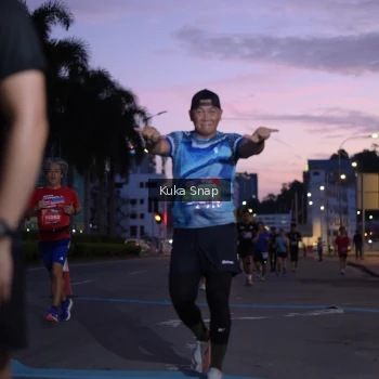 Runner Photo 3663545