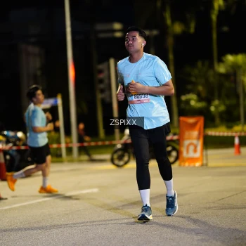 Runner Photo 3663573