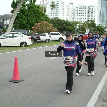 Runner Photo 3663660