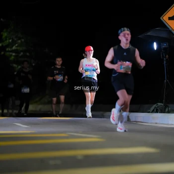 Runner Photo 3663674