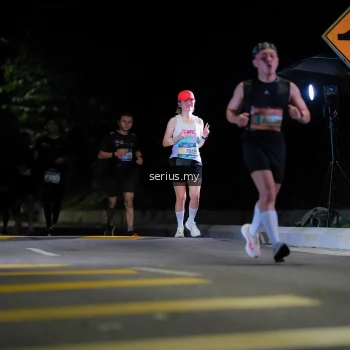 Runner Photo 3663686