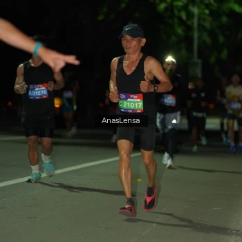 Runner Photo 3663706