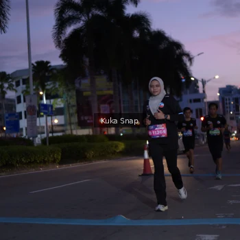 Runner Photo 3663753