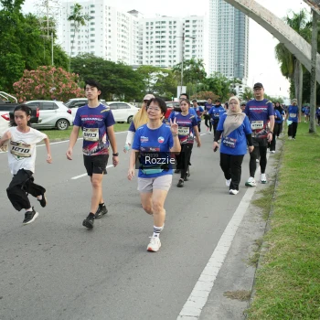 Runner Photo 3663778