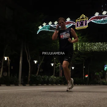 Runner Photo 3663779