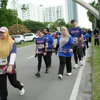 Runner Photo 3663786