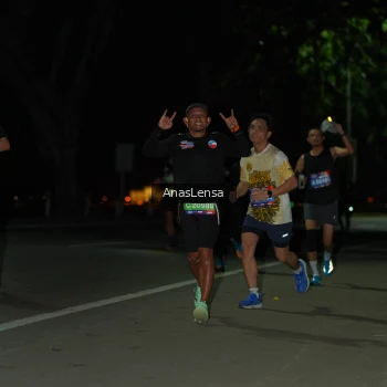 Runner Photo 3663906