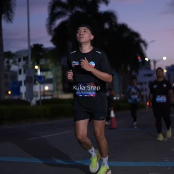 Runner Photo 3663986