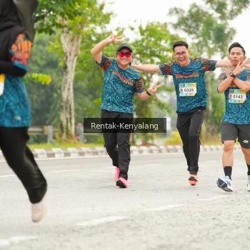 Runner Photo 3663997