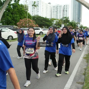 Runner Photo 3664017