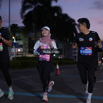 Runner Photo 3664018