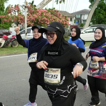 Runner Photo 3664121